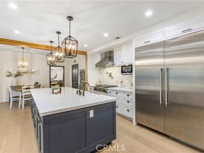 6032 County Oak Road, Woodland Hills (los Angeles) CA 91367