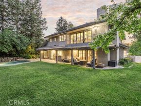 6032 County Oak Road, Woodland Hills (los Angeles) CA 91367