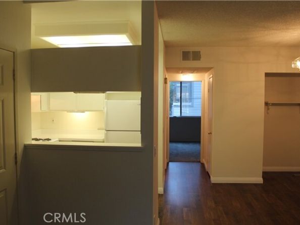 11150 Glenoaks 29, Pacoima (los Angeles) CA 91331