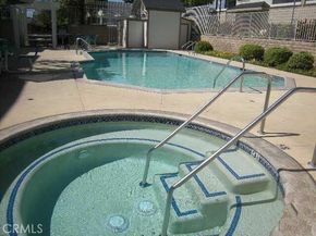11150 Glenoaks 29, Pacoima (los Angeles) CA 91331