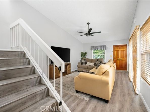 22158 James Alan Circle, Chatsworth (los Angeles) CA 91311