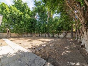 15948 Wyandotte Street, Los Angeles CA 91406