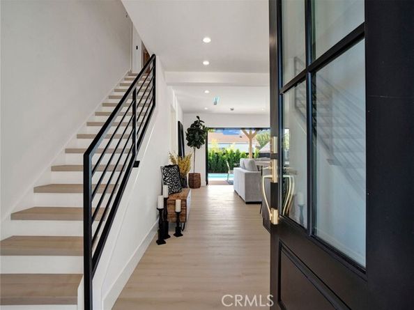 6667 Royer Avenue, West Hills (los Angeles) CA 91307