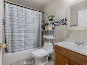 11926 Kathyann Street, Sylmar (los Angeles) CA 91342