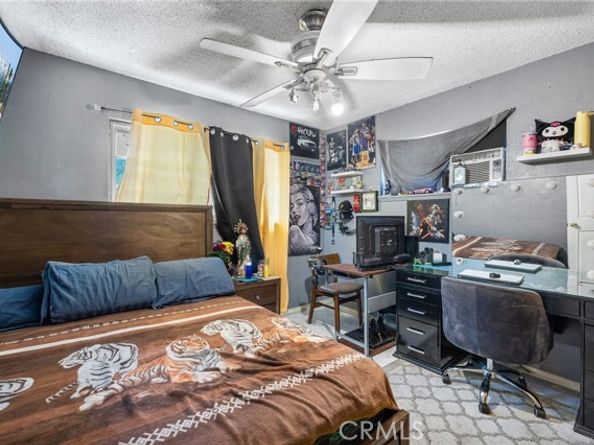 11926 Kathyann Street, Sylmar (los Angeles) CA 91342