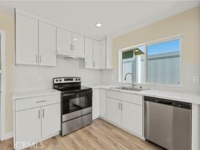 16428 Halsted Street, Northridge (los Angeles) CA 91343