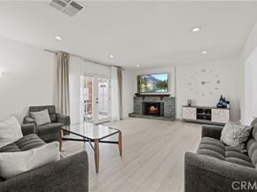 16428 Halsted Street, Northridge (los Angeles) CA 91343