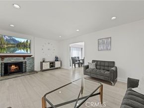 16428 Halsted Street, Northridge (los Angeles) CA 91343