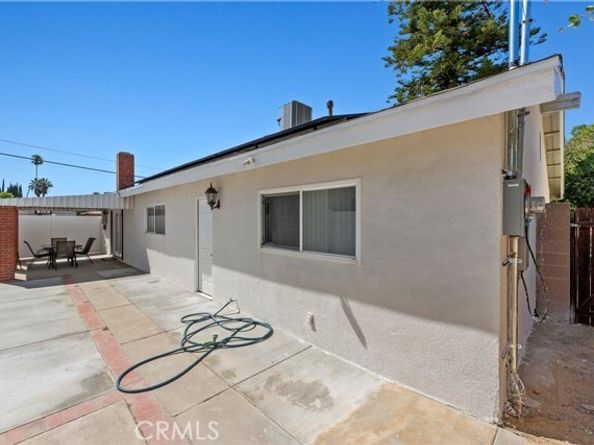 16428 Halsted Street, Northridge (los Angeles) CA 91343