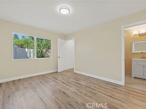 16428 Halsted Street, Northridge (los Angeles) CA 91343