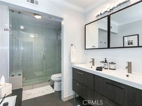 19928 Chase Street 17, Winnetka (los Angeles) CA 91306