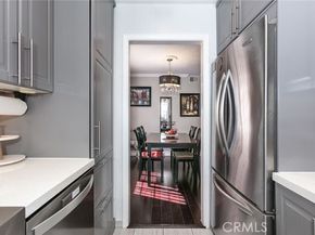 19928 Chase Street 17, Winnetka (los Angeles) CA 91306