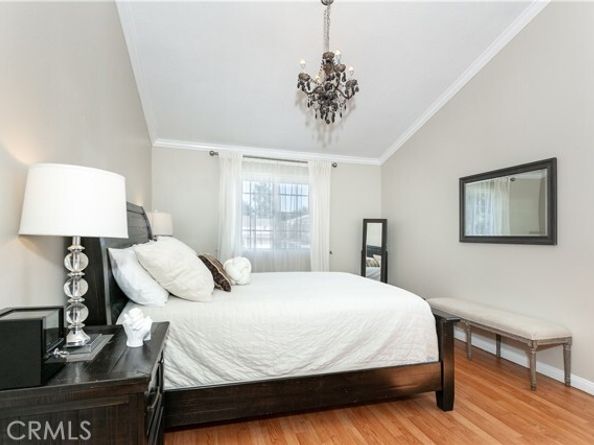 19928 Chase Street 17, Winnetka (los Angeles) CA 91306