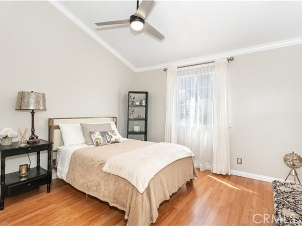 19928 Chase Street 17, Winnetka (los Angeles) CA 91306