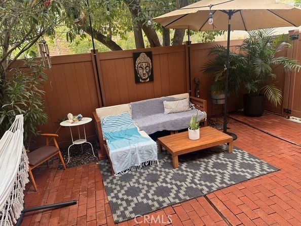 27511 Endeavor Street, Agoura Hills CA 91301