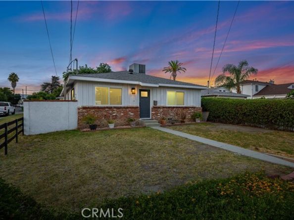 18557 Napa Street, Northridge (los Angeles) CA 91324