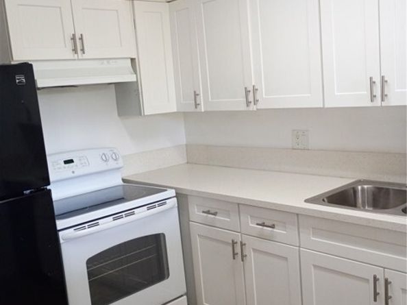 5644 Yolanda Avenue 3, Tarzana (los Angeles) CA 91356