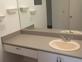 5644 Yolanda Avenue 3, Tarzana (los Angeles) CA 91356