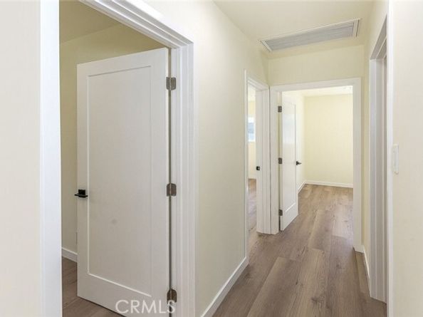 15724 Chase Street, North Hills (los Angeles) CA 91343
