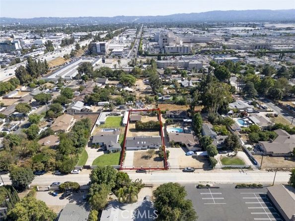 15724 Chase Street, North Hills (los Angeles) CA 91343