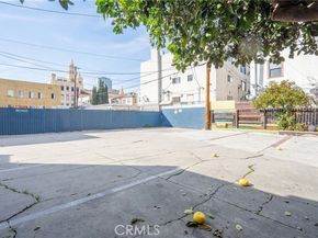 2823 W 8th Street, Los Angeles CA 90005