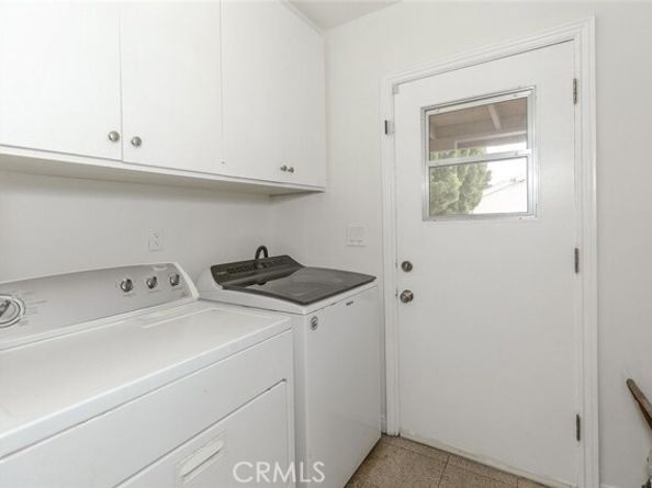 7857 Whitsett Avenue, North Hollywood (los Angeles) CA 91605