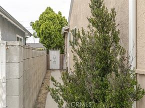 7857 Whitsett Avenue, North Hollywood (los Angeles) CA 91605