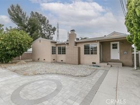 7857 Whitsett Avenue, North Hollywood (los Angeles) CA 91605