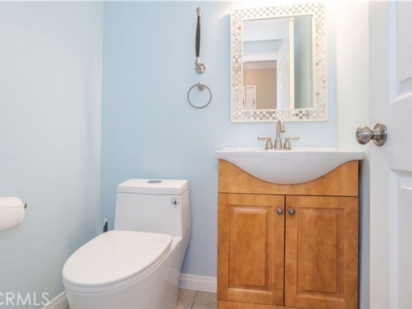 10101 Hanna Avenue, Chatsworth (los Angeles) CA 91311