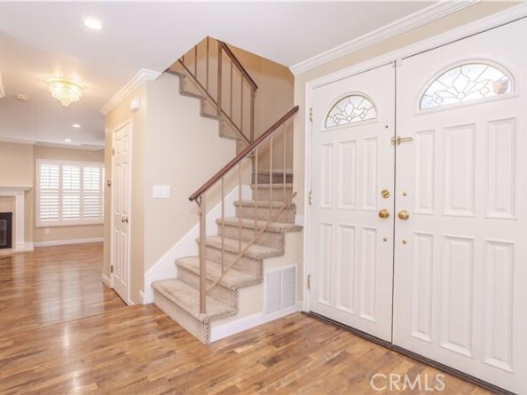 10101 Hanna Avenue, Chatsworth (los Angeles) CA 91311