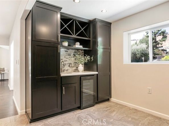 9620 Wheatland Avenue, Burbank CA 91040
