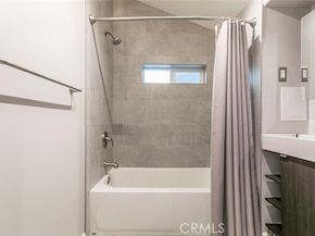 9620 Wheatland Avenue, Burbank CA 91040