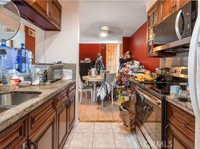 5334 Lindley Avenue 334, Encino (los Angeles) CA 91316