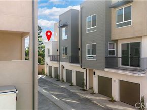 9423 N Sepulveda Blvd. 6, North Hills (los Angeles) CA 91343