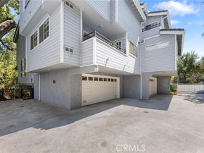 23163 Mulholland Drive, Woodland Hills (los Angeles) CA 91364