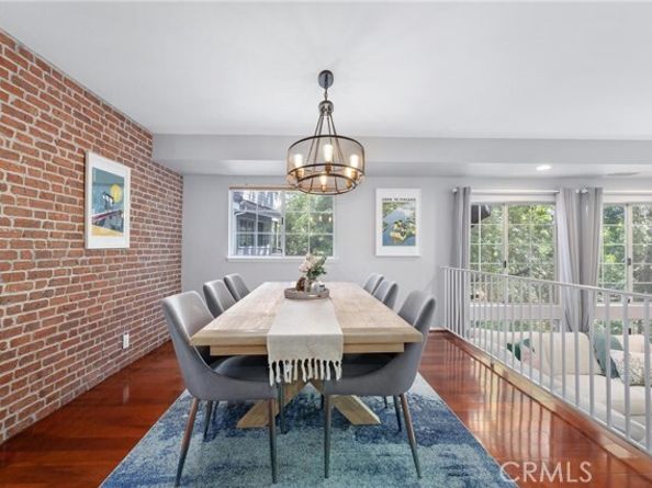 23163 Mulholland Drive, Woodland Hills (los Angeles) CA 91364