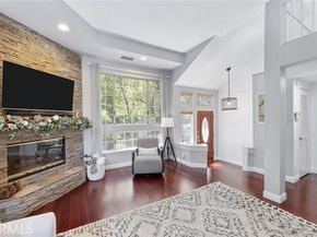 23163 Mulholland Drive, Woodland Hills (los Angeles) CA 91364