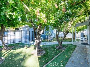 16038 Hartland Street, Van Nuys (los Angeles) CA 91406