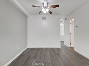 9834 Sepulveda Boulevard 109, North Hills (los Angeles) CA 91343