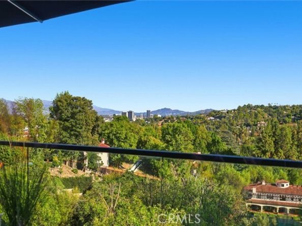 16800 Oak View, Encino (los Angeles) CA 91436