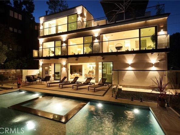 16800 Oak View, Encino (los Angeles) CA 91436