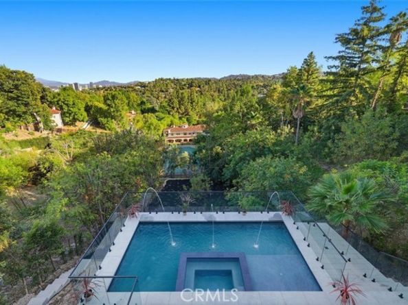 16800 Oak View, Encino (los Angeles) CA 91436