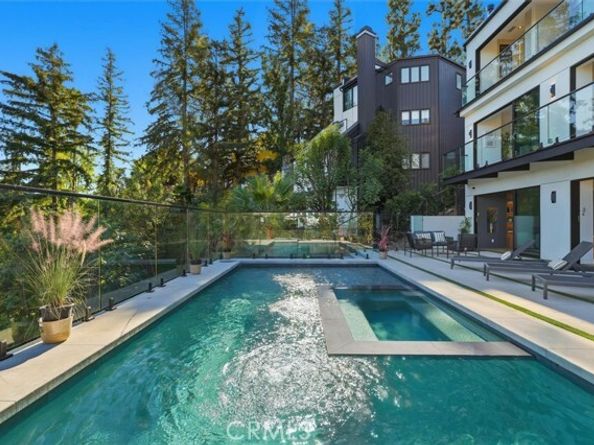 16800 Oak View, Encino (los Angeles) CA 91436