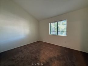 21930 Valerio Street 15, Canoga Park (los Angeles) CA 91303