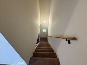 21930 Valerio Street 15, Canoga Park (los Angeles) CA 91303