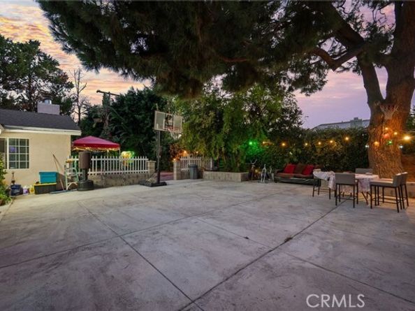 9453 Shoshone Ave, Northridge (los Angeles) CA 91325