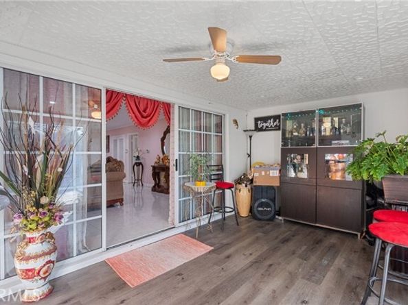 9453 Shoshone Ave, Northridge (los Angeles) CA 91325