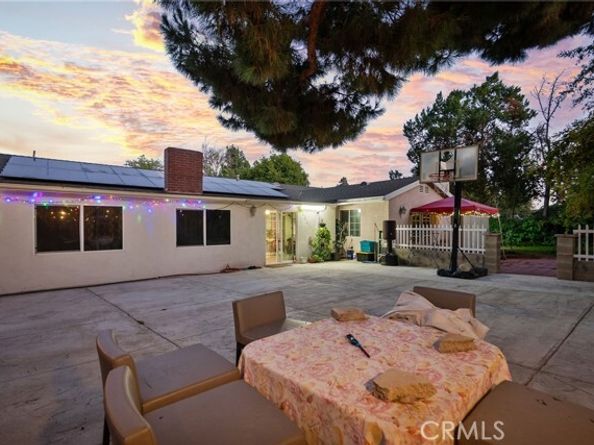 9453 Shoshone Ave, Northridge (los Angeles) CA 91325