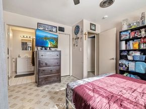 15080 Polk Street, Sylmar (los Angeles) CA 91342