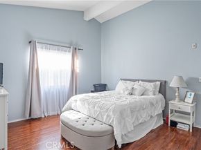 7035 Woodley Avenue 203, Van Nuys (los Angeles) CA 91406